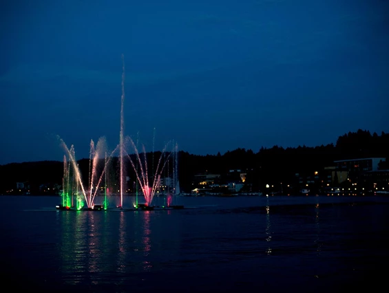 Hochzeit: Licht- und Wasserspiele am Wörthersee. - Falkensteiner Schlosshotel Velden