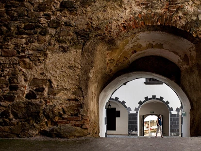 Wedding - Pottenbrunn - Palas - kleiner Arkadenhof - großer Arkadenhof - Schallaburg