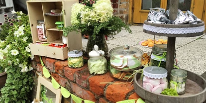 Hochzeit - Preisniveau: moderat - Halle (Kreisfreie Stadt Halle) - Das Lehmhaus am Anger (Am Anger UG)