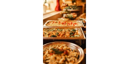 Wedding - Jessen (Elster) - Warme Speisen am Grazing Table Buffet - Unter Freunden | Genuss & Events