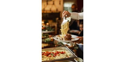 Wedding - Jessen (Elster) - Gast am Grazing Table Buffet - Unter Freunden | Genuss & Events