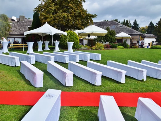 Hochzeit: Reiterhof Wirsberg