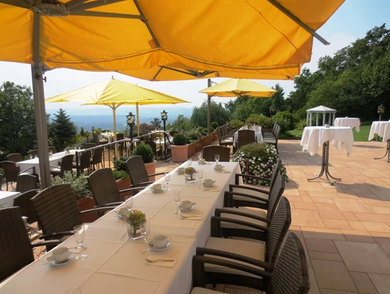 Hochzeit: Reiterhof Wirsberg