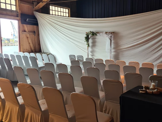 Hochzeit: Schuppen 9 Großer Saal und Blauer Salon