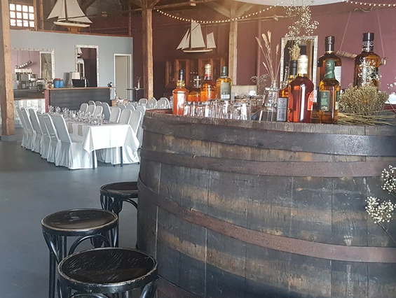 Hochzeit: Schuppen 9 Großer Saal und Blauer Salon