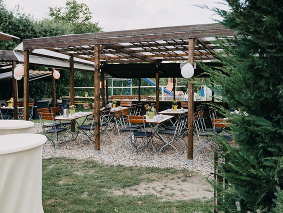 Hochzeit: Gartenhochzeit am Bauernhof Lehmanns - Café Erna & Else. - Bauernhof Lehmanns