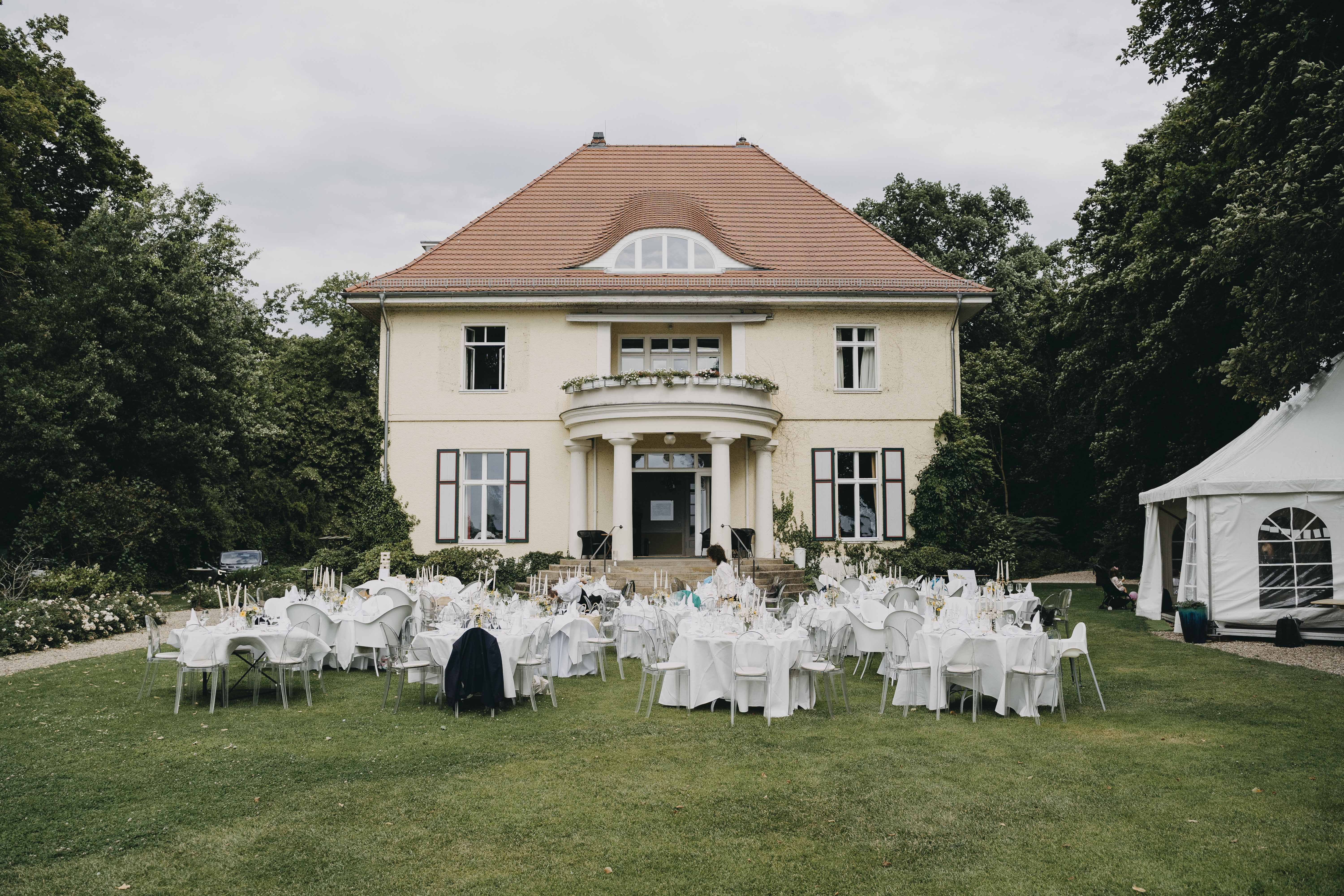 Matrimonio - Brandenburg Süd - Gartenhochzeit auf Gut Schloss Golm. - Gut Schloss Golm