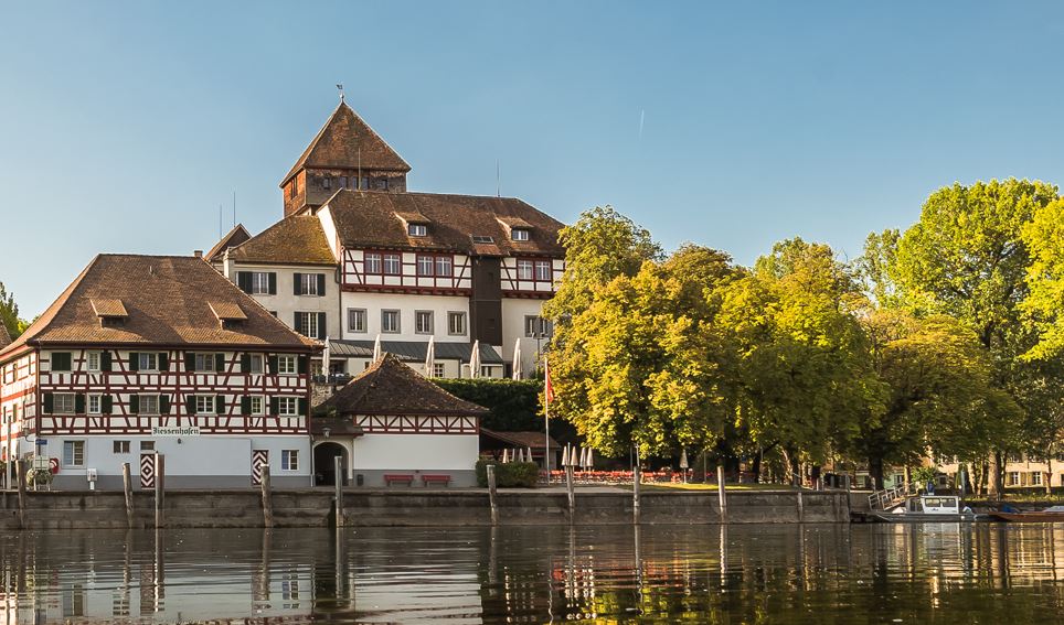 Bruiloft - Trauung im Freien - Thurgau - Aussenansicht, Unterhof am Rhein - Unterhof