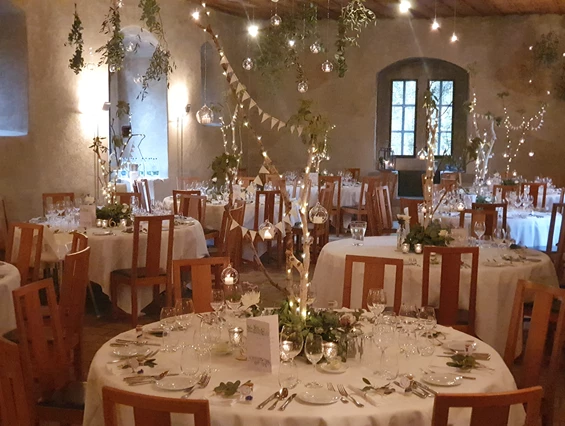 Hochzeitslocation: Rittersaal - Unterhof