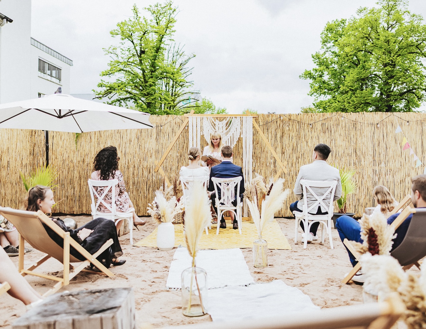 Hochzeitslocation: Trauszene im freien
 - Laki Manawa