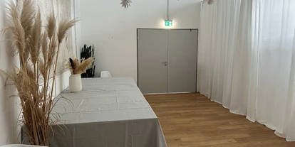 Hochzeit - PLZ 71566 (Deutschland) - Seminar Raum - Laki Manawa