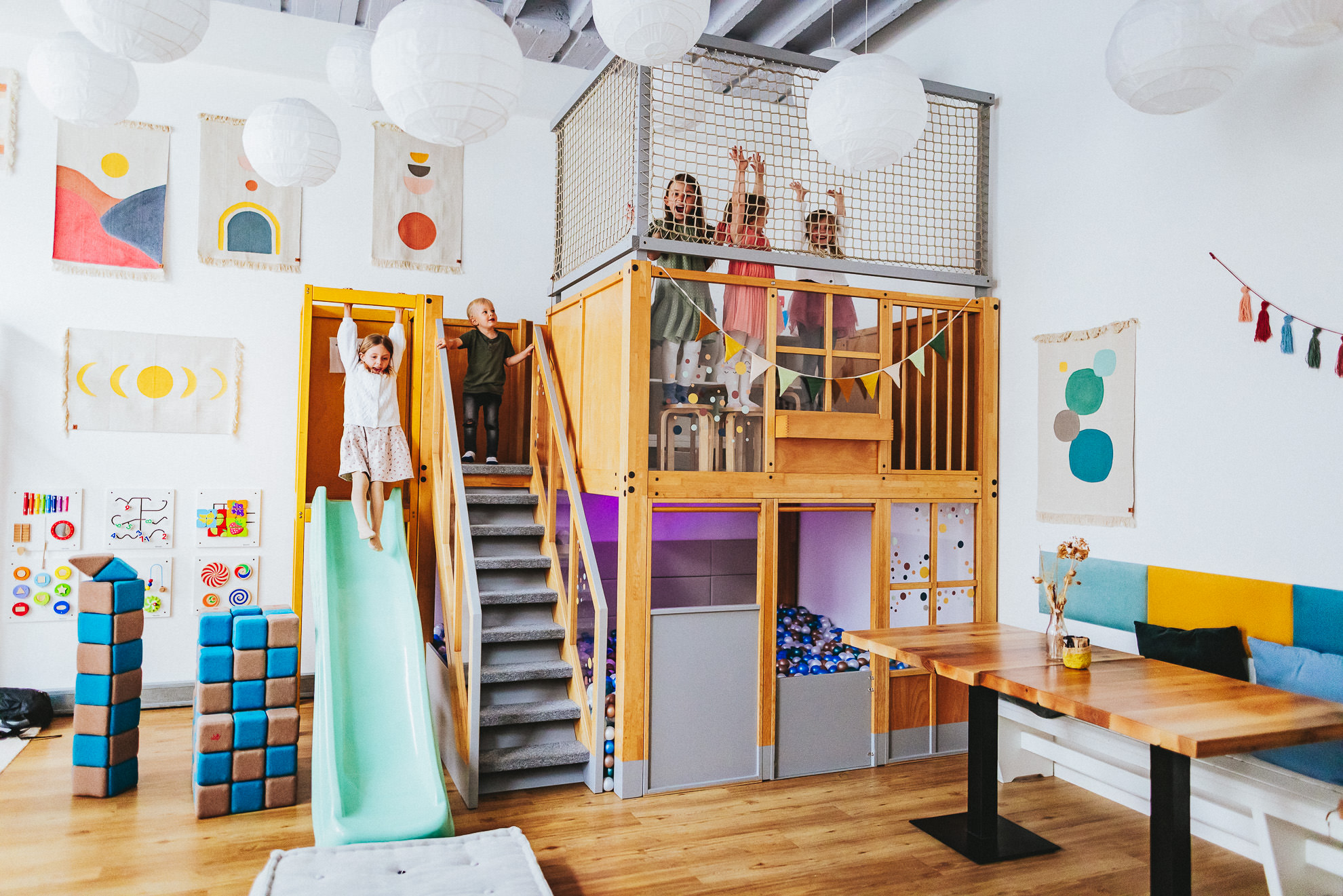 Laki Manawa Informatie over de balzalen Binnenspeeltuin