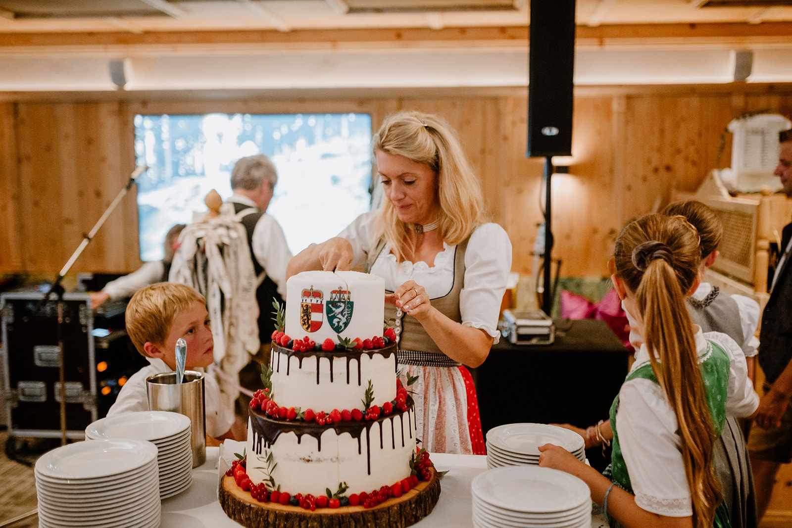 Hochzeit: Hochzeitstorte - Sportresort Alpenblick Zell am See