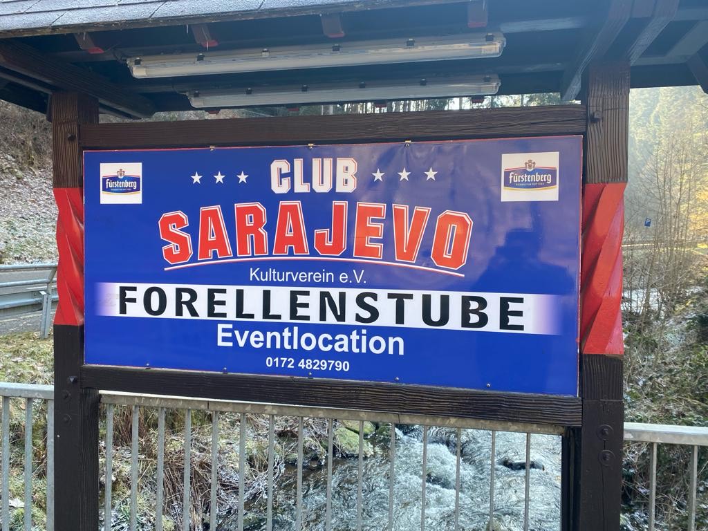 Hochzeitslocation: Forellenstube