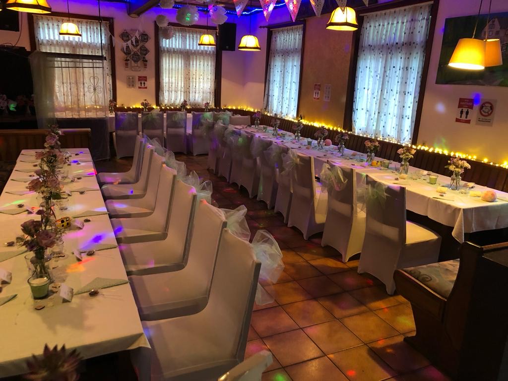 Hochzeitslocation: Forellenstube