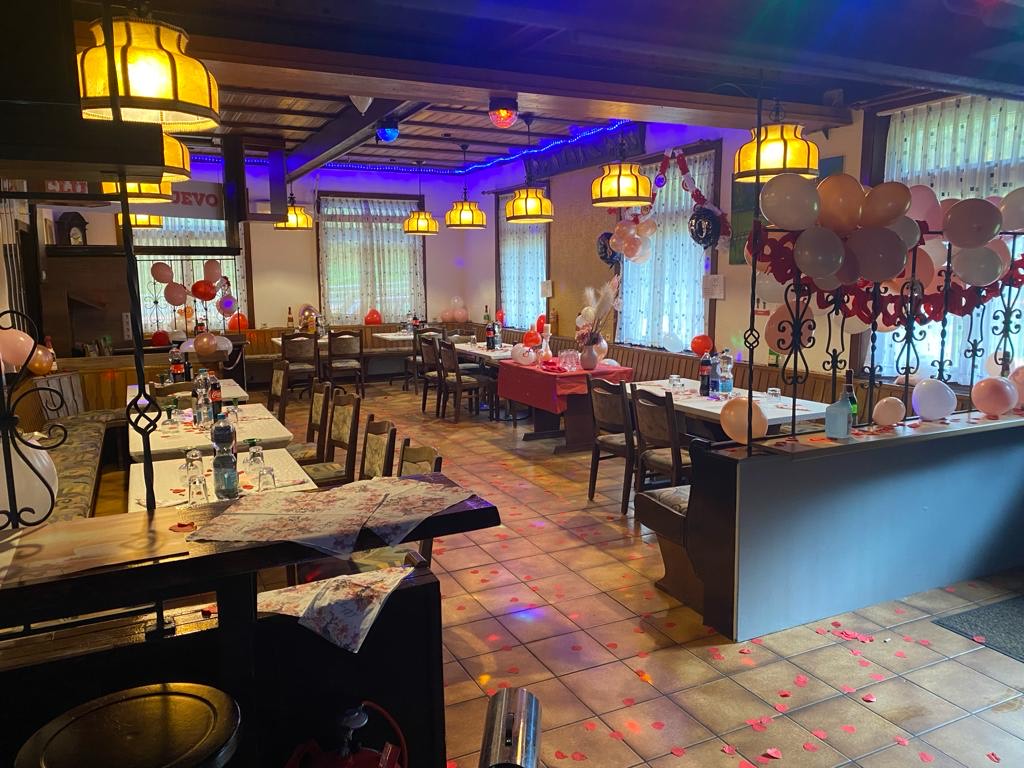 Hochzeitslocation: Forellenstube