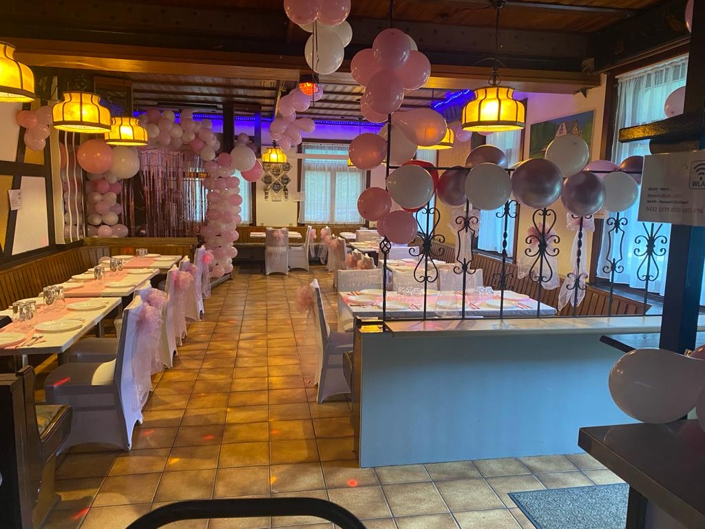 Hochzeitslocation: Forellenstube