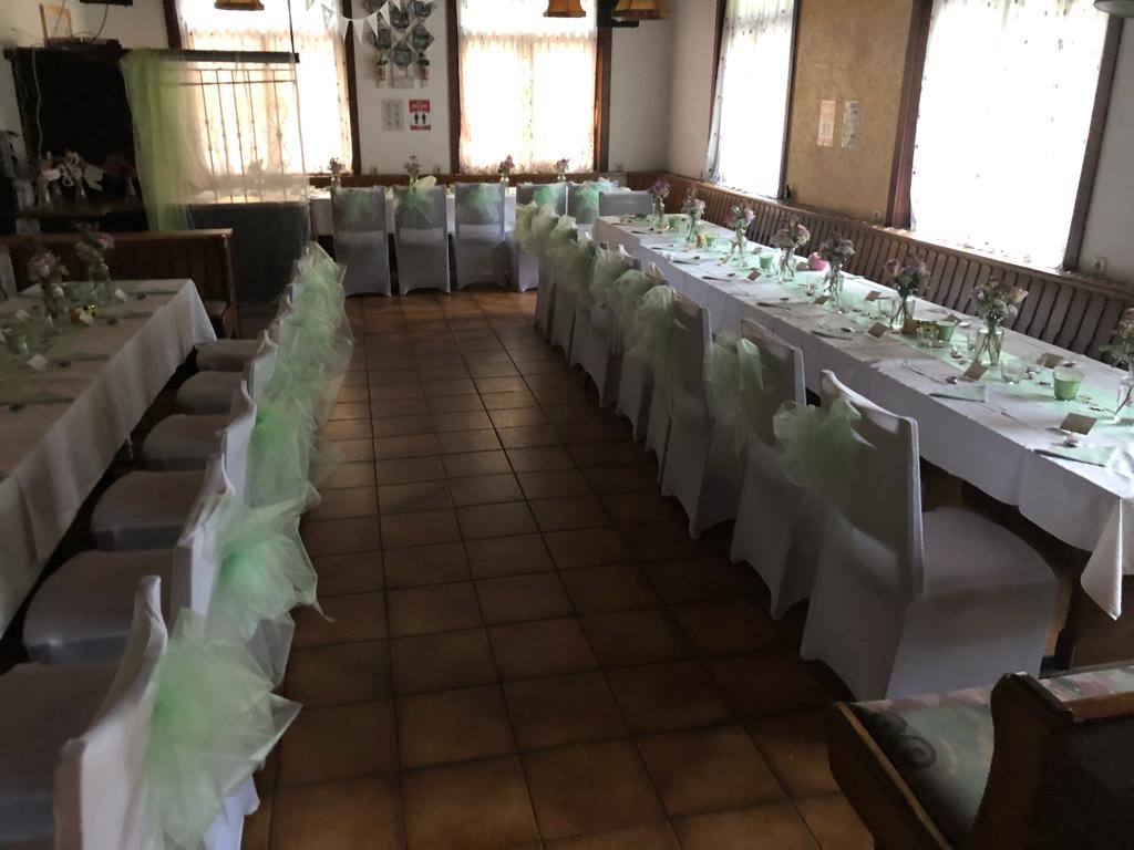 Hochzeitslocation: Forellenstube