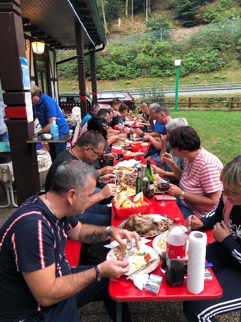 Hochzeitslocation: Forellenstube