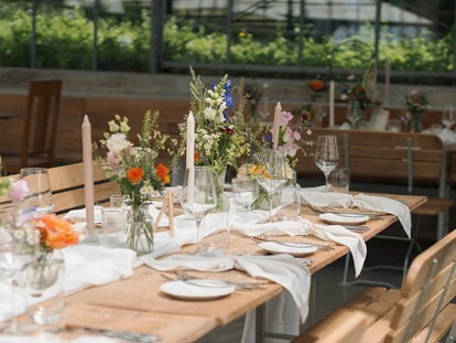 Wedding - PLZ 83562 (Deutschland) - Gedeckte Tafel - Galanthus by Bisteria