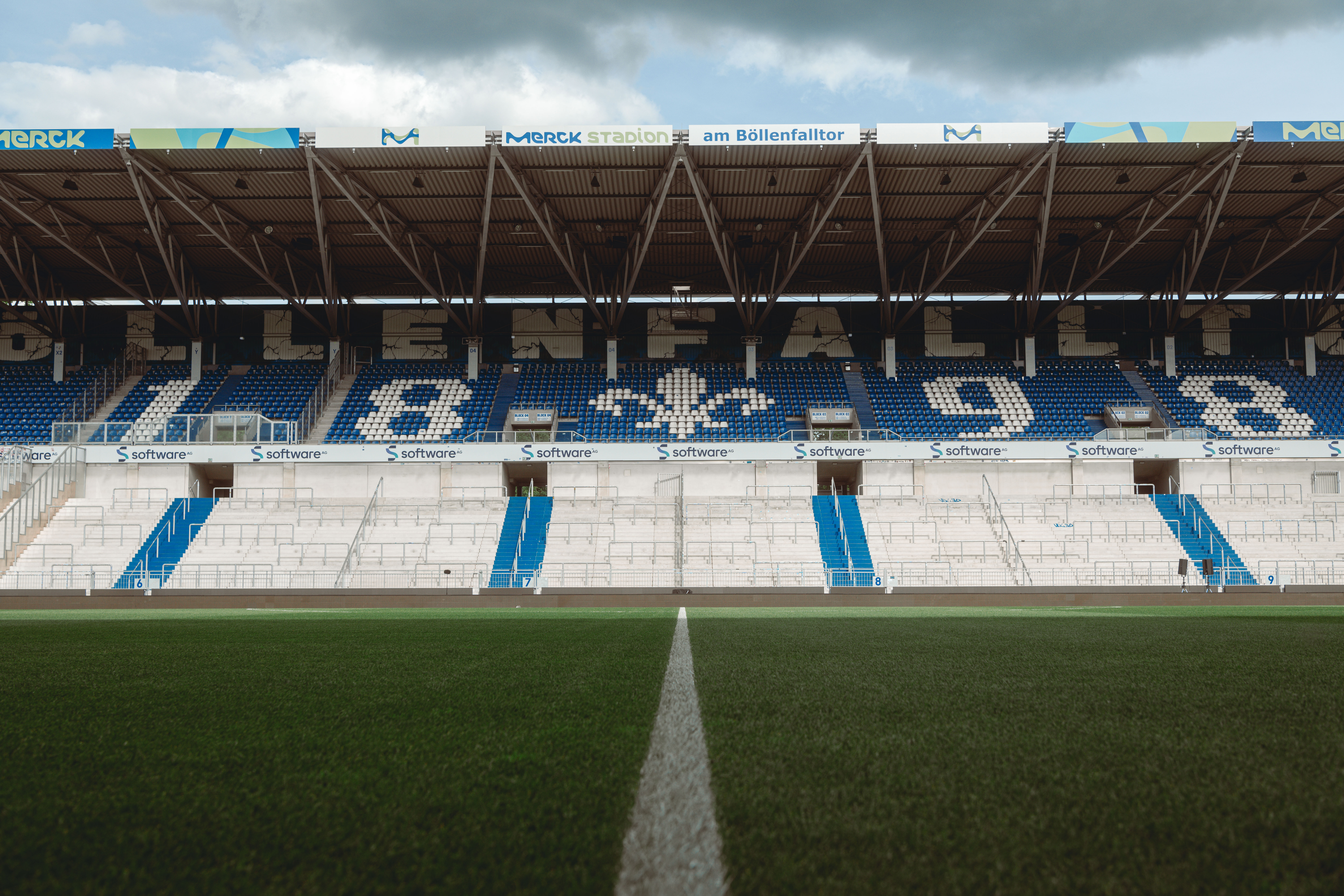 Hochzeitslocation: Merck Stadion am Böllenfalltor 