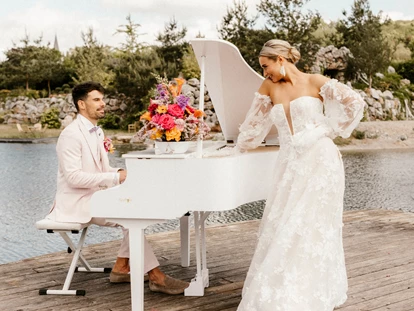 Hochzeit - Umgebung: mit Seeblick - Botanischer Garten Schloss Bieberstein