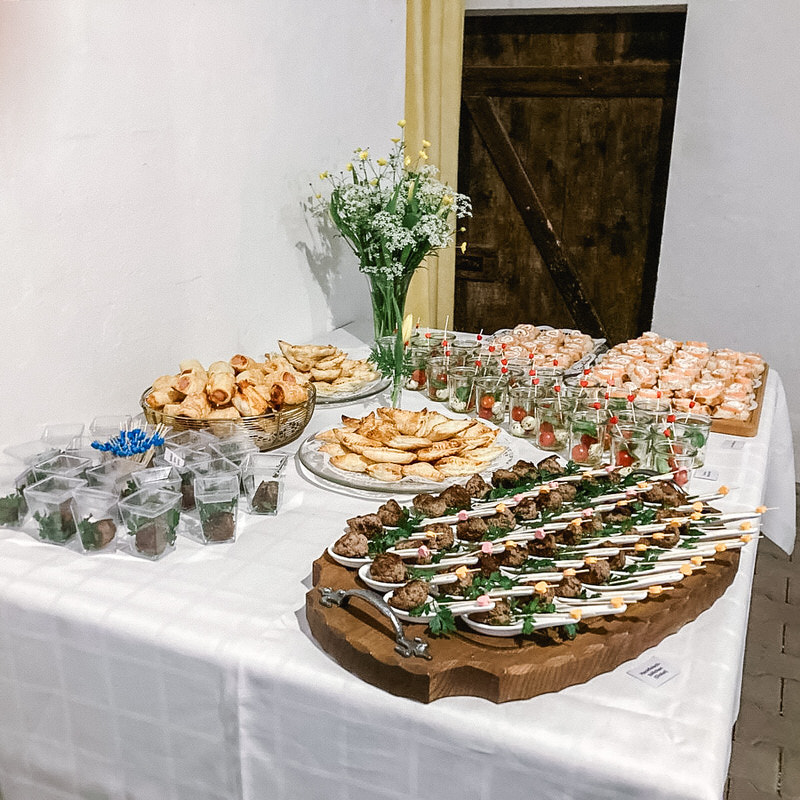 Hochzeit: Feiern im historischen Weinkeller - Scheuelberghof