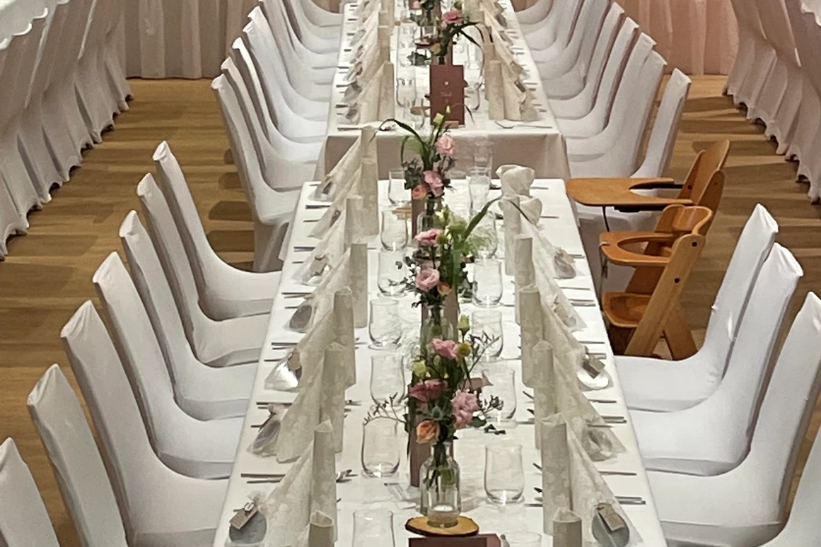 Hochzeitslocation: Wirt z Dirling Bürgersaal Tyrlaching