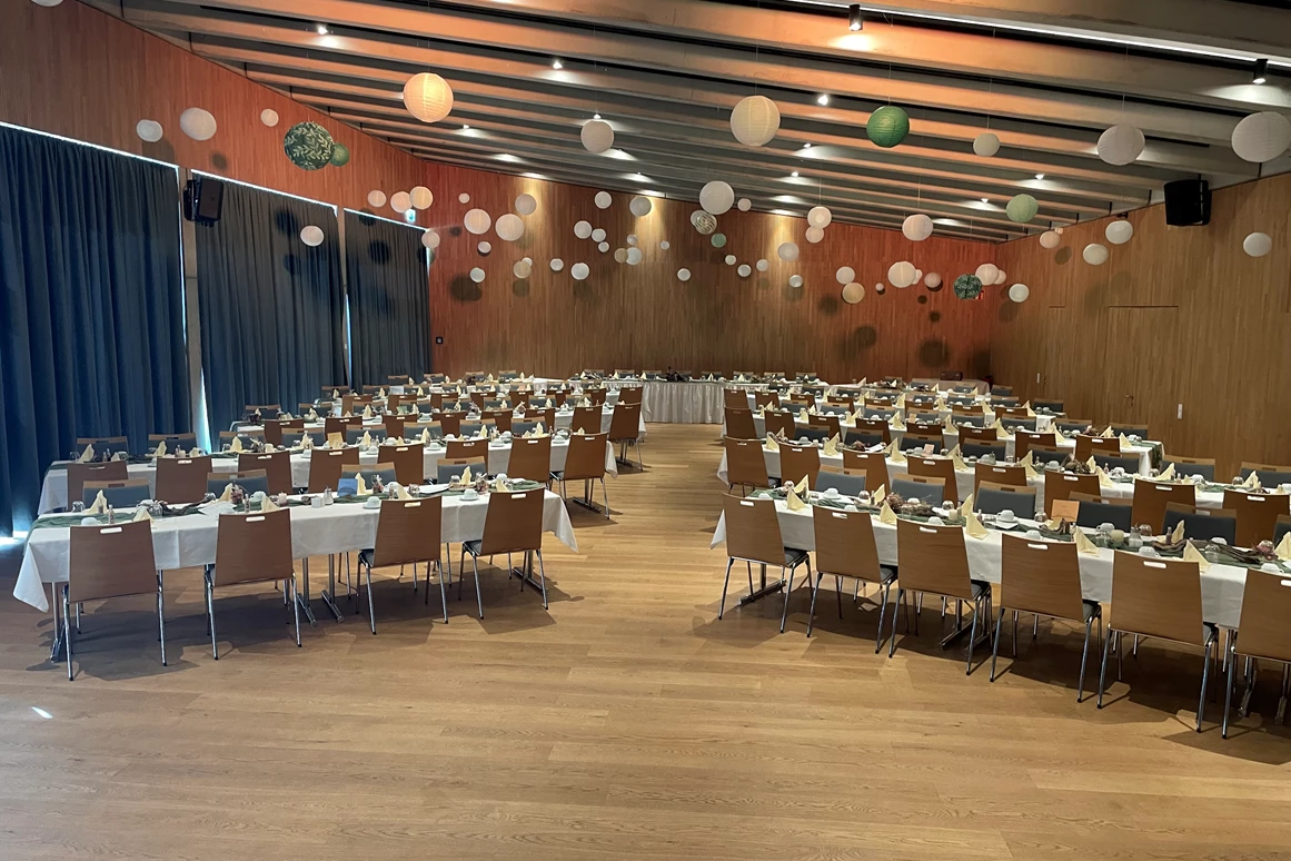 Hochzeitslocation: Wirt z Dirling Bürgersaal Tyrlaching