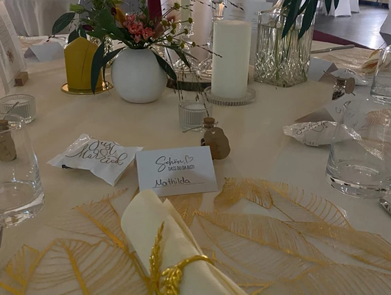 Hochzeit: Eventkirche - Schmatz Catering - Schlosshotel Domäne Walberberg