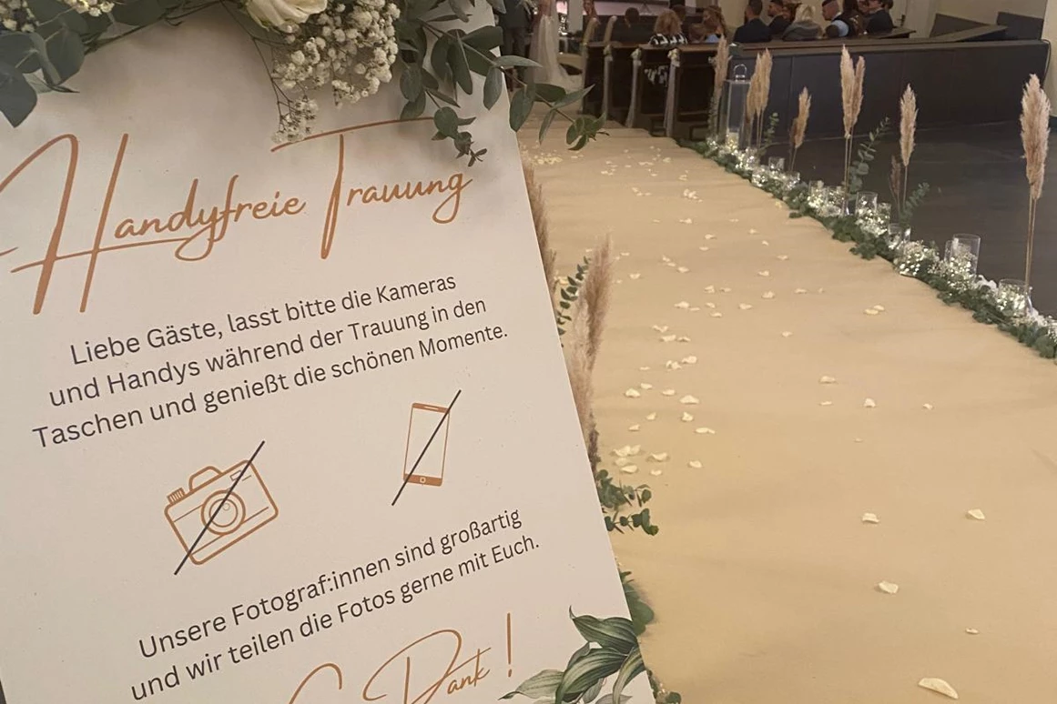 Hochzeit: Eventkirche - Schmatz Catering - Schlosshotel Domäne Walberberg