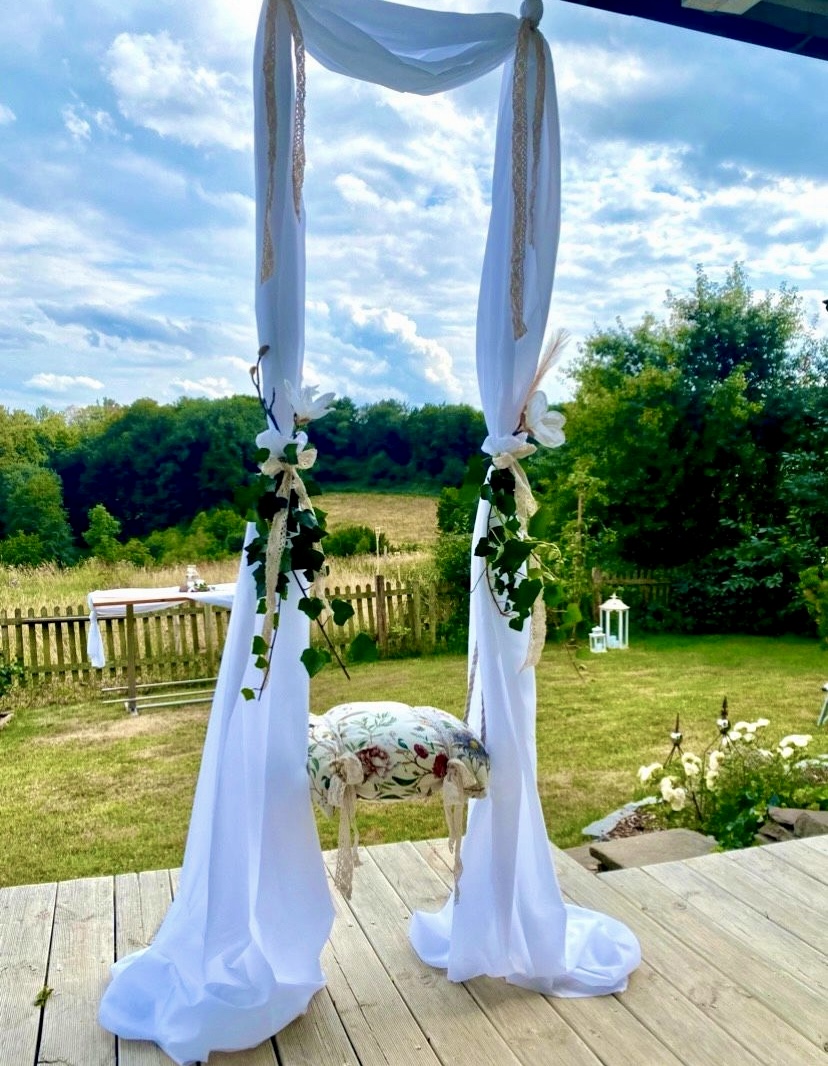 Hochzeitslocation: Dekorations Beispiel - Kleines Backhaus