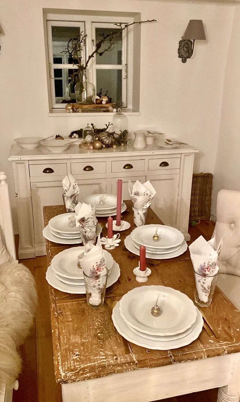 Hochzeitslocation: Der Essbereich im kleinen Back Haus - Kleines Backhaus