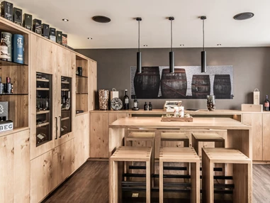 Hochzeit: Weinkeller Location - WOLFEGG Erlebniszeit