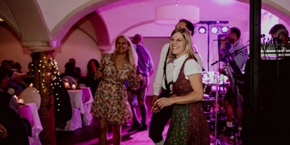 Matrimonio - Schierling (Landkreis Regensburg) - Tanzfläche - Kastanienhof Pfettrach