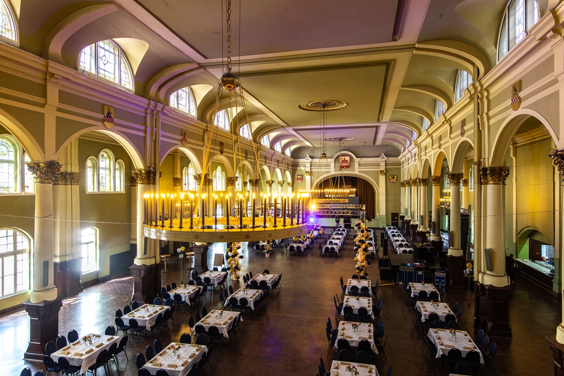 Hochzeit: Innenansicht bei einem Abiball - Historische Schützenhalle & Restaurant Castello