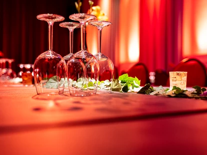 Bruiloft - Weinviertel - Festsaal - Papierfabrik Varieté Theater