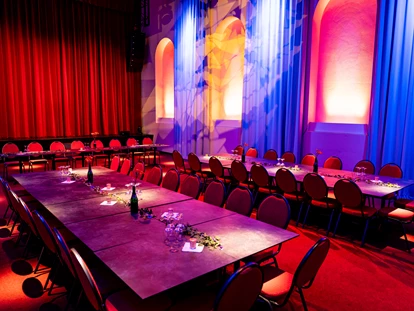 Bruiloft - Weinviertel - Festsaal - Papierfabrik Varieté Theater