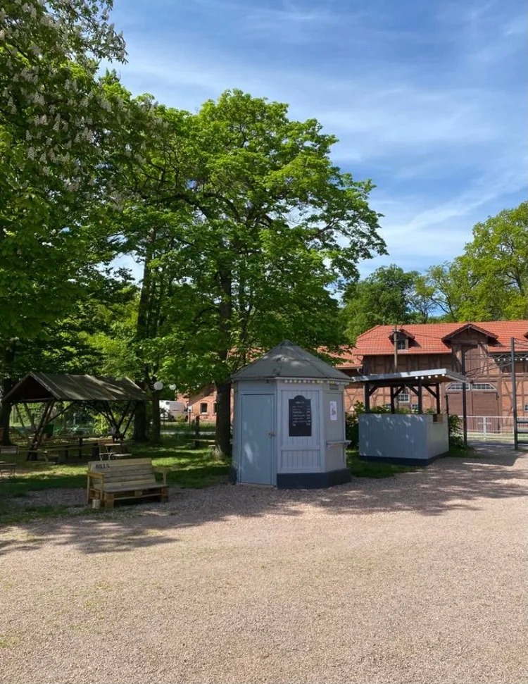 Hochzeit: Kästner. Eventlocation an der Pferderennbahn