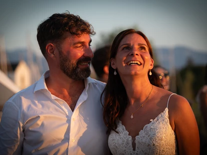 Mariage - Hefenhofen - Brautpaar am Bodensee  - HeavenSeven Strandhaus am Bodenseeufer