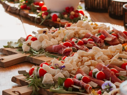 Mariage - Hefenhofen - Antipasti Pitas Bodenseeufer Hochzeit - HeavenSeven Strandhaus am Bodenseeufer