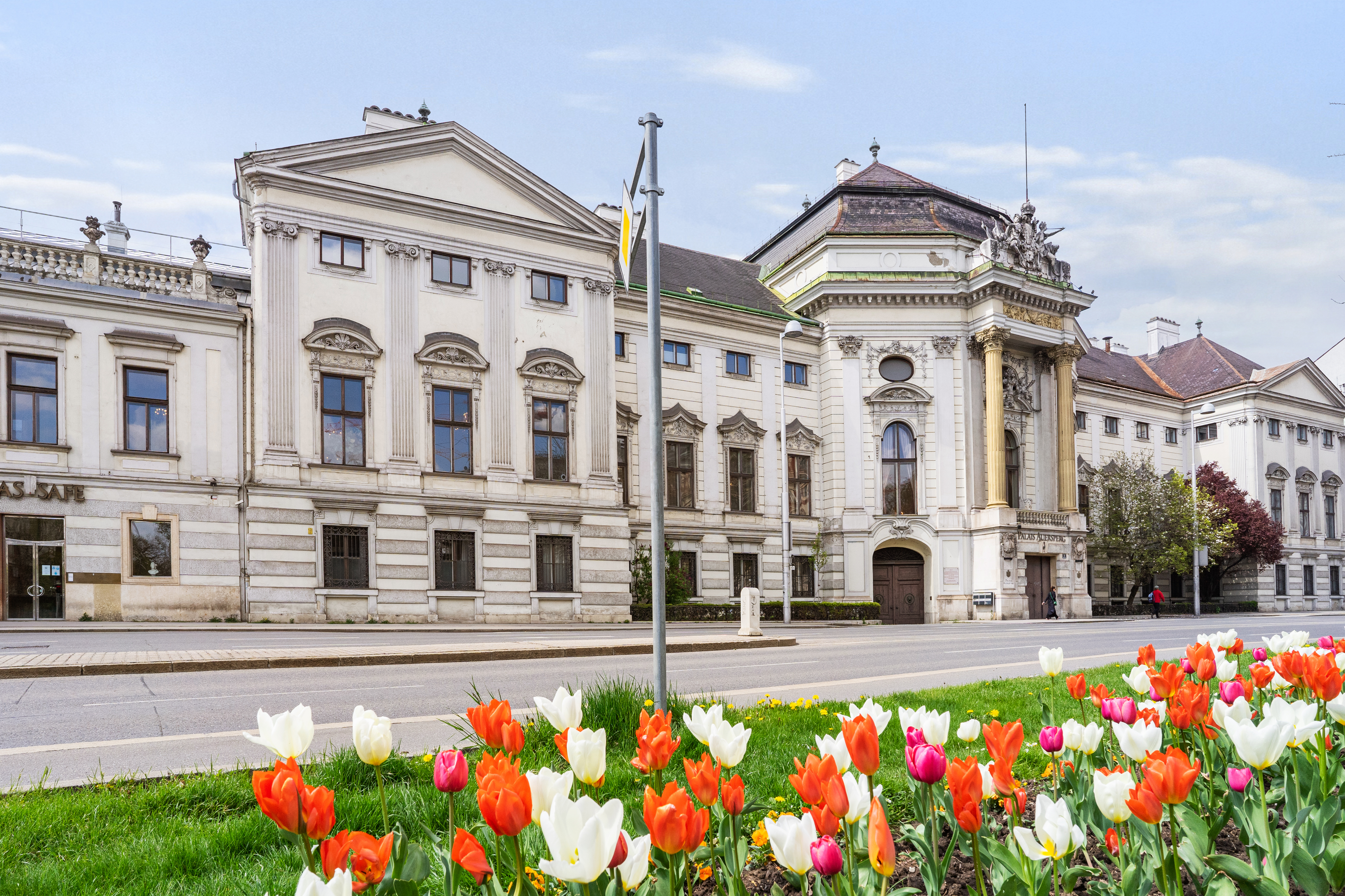 Hochzeitslocation: Palais Auersperg 