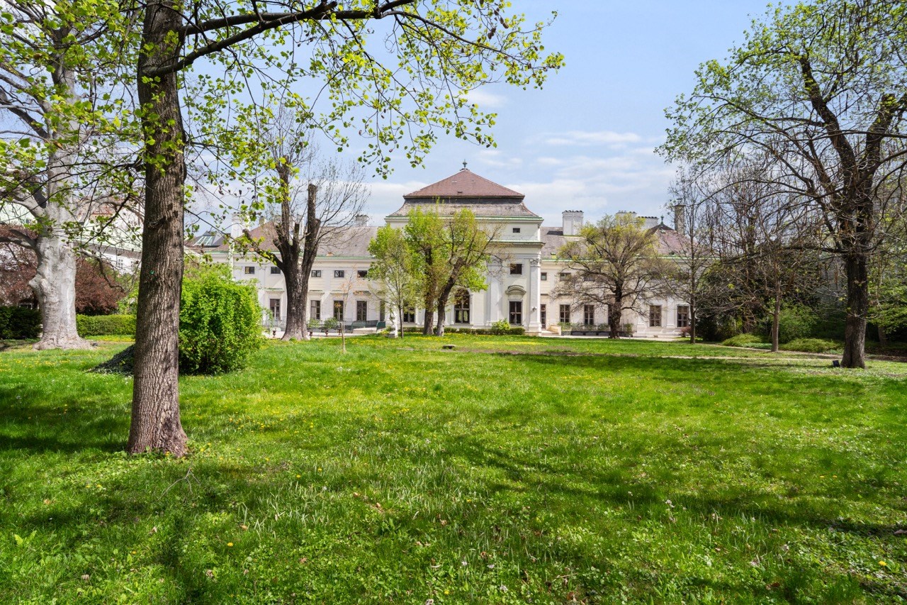 Palais Auersperg  Informatie over de balzalen Paleistuin