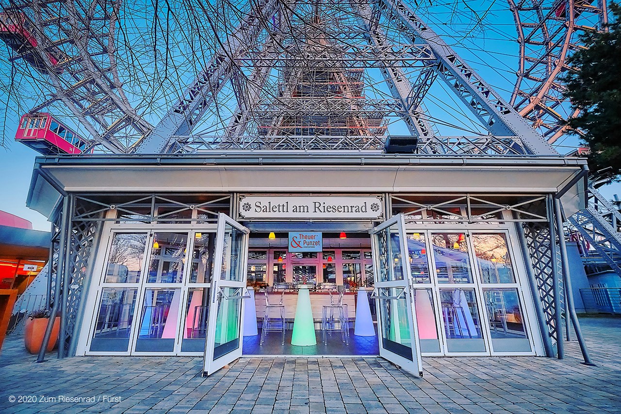 Zum Riesenrad  Informations sur les salles de bal Salettl 