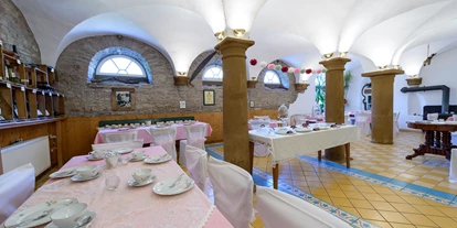Matrimonio - Flonheim - historisches Kreuzgewölbe - Altes Weingut Moebus