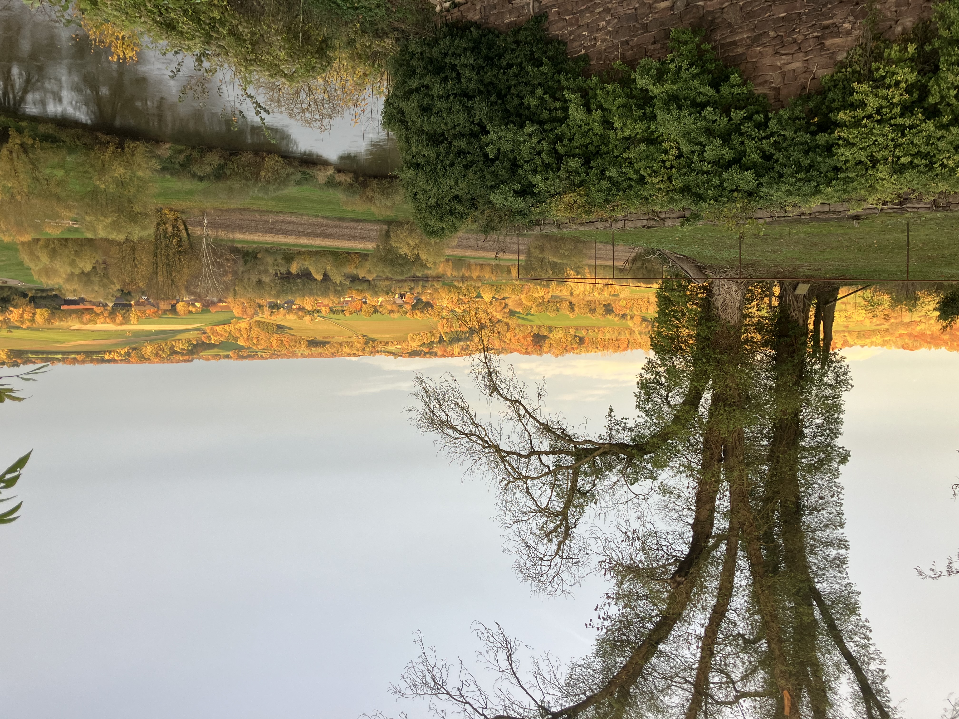 Hochzeitslocation: traumhafter Blick über die Weser - Eventlocation Burg Blankenau