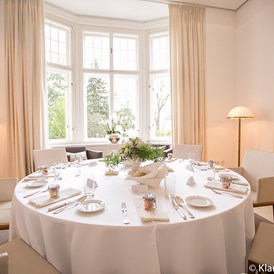 Hochzeit: Hochzeitstafel runder Tisch - Hotel Steirerschlössl