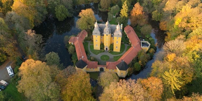 Mariage - Hunde erlaubt - Herford - Luftbild Schloss Holte - Schloss Holte - Schlosskapelle