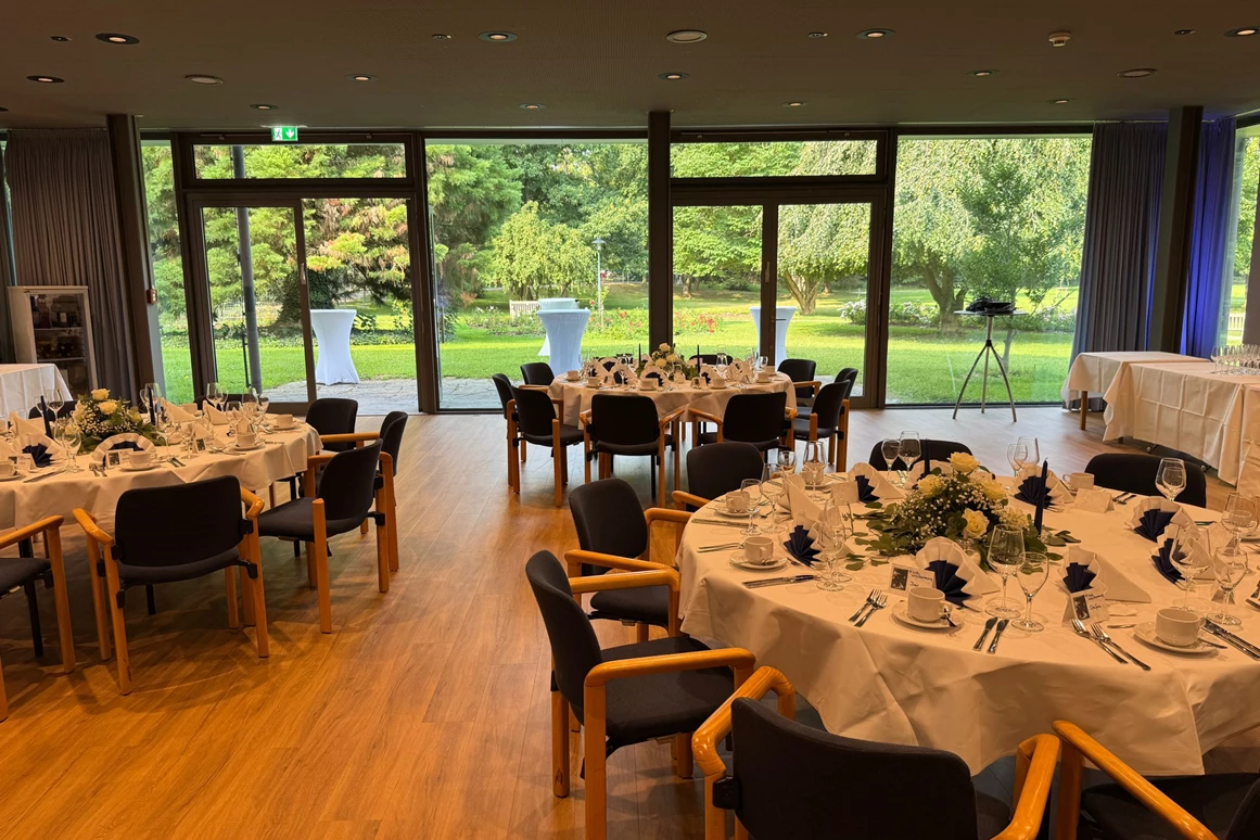 Hochzeit: Raum Neumagen mit Terrasse  (bis max. 50 Gäste) - Kurhaus Bad Krozingen
