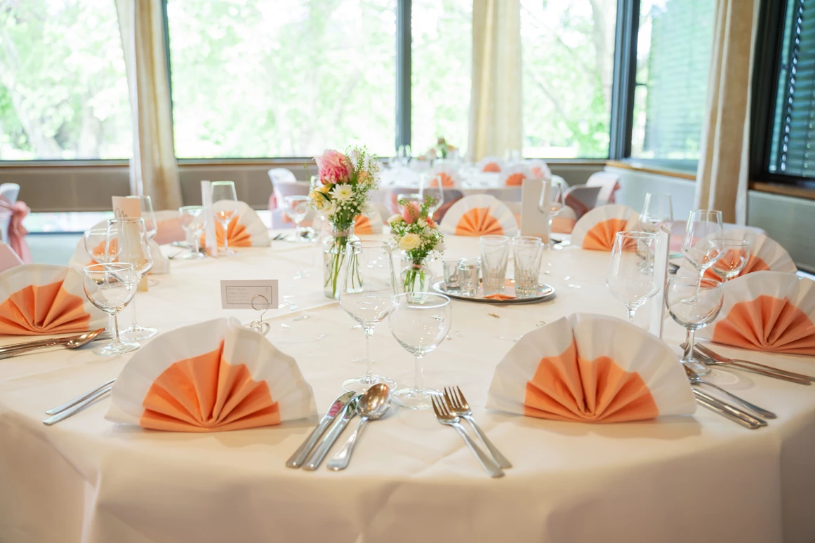 Hochzeit: Gedeckter Tisch - Kurhaus Bad Krozingen